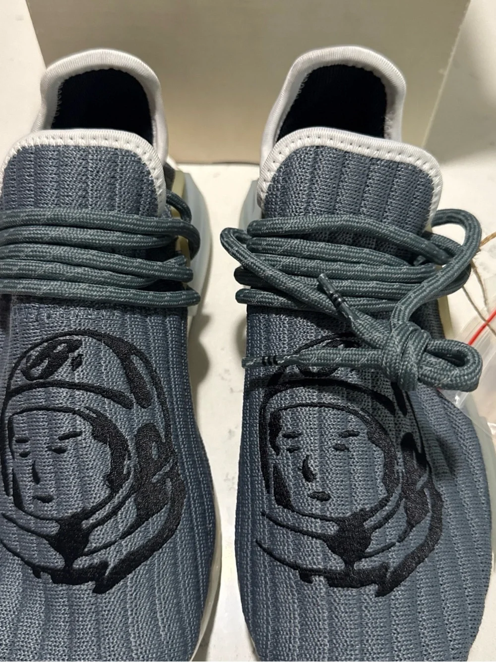 adidas Pharrell Williams Hu NMD x BBC (Men’s 5 / Women’s 6)